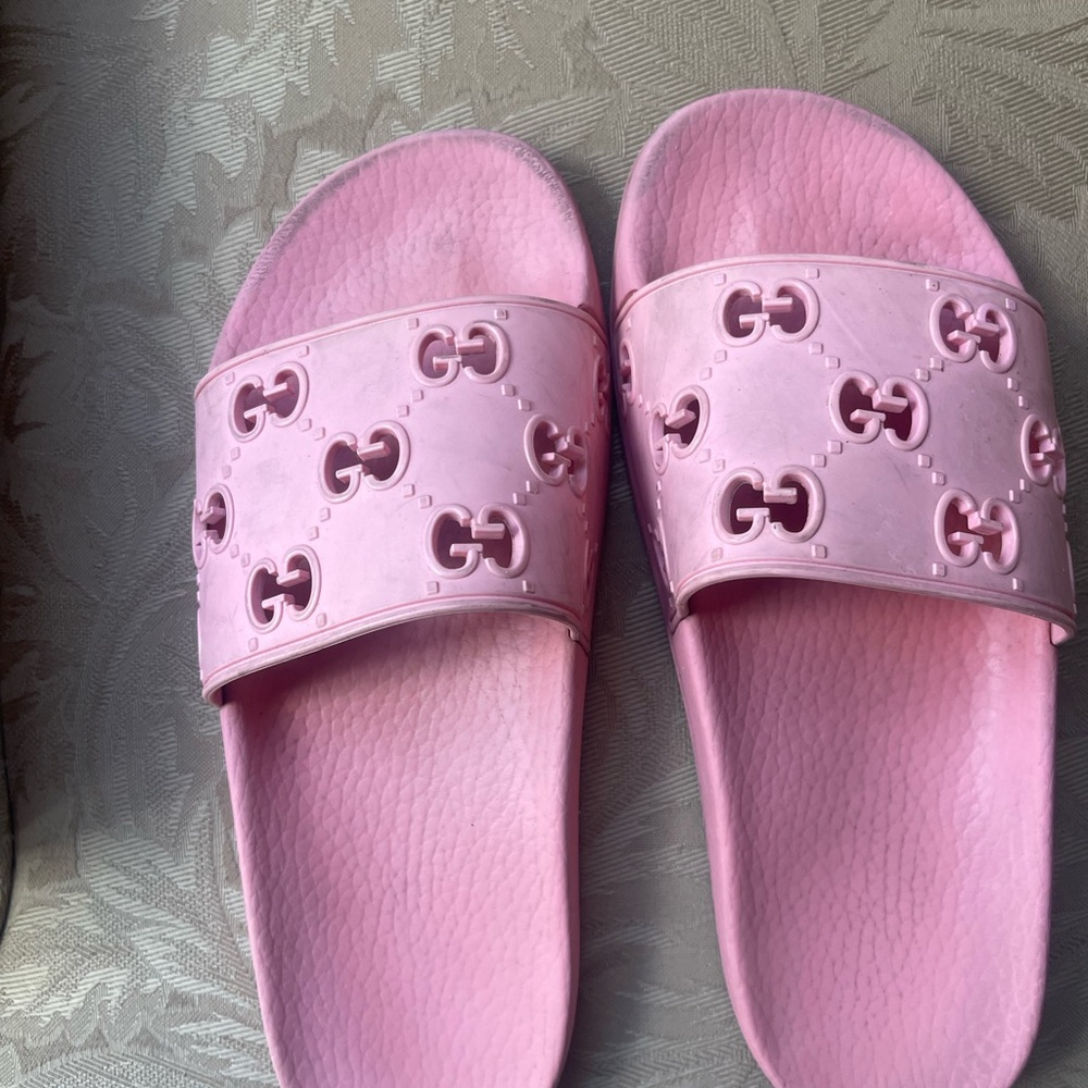 Gucci Pink GG Logo Rubber Slide Sandals